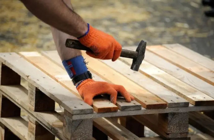 Reparación de pallets sostenibles